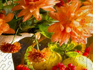 Enjoy Puzzle - Still Life with Orange Dahlias - 1000 Stukjes 3